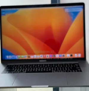 New Laptop Apple MacBook Pro 2017 16GB Intel Core I7 SSD 512GB