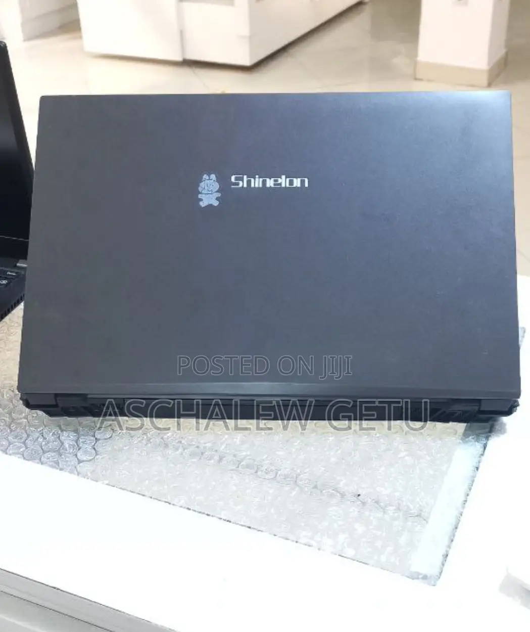 New Laptop MSI GP75 Leopard 16GB Intel Core I5 HDD 500GB