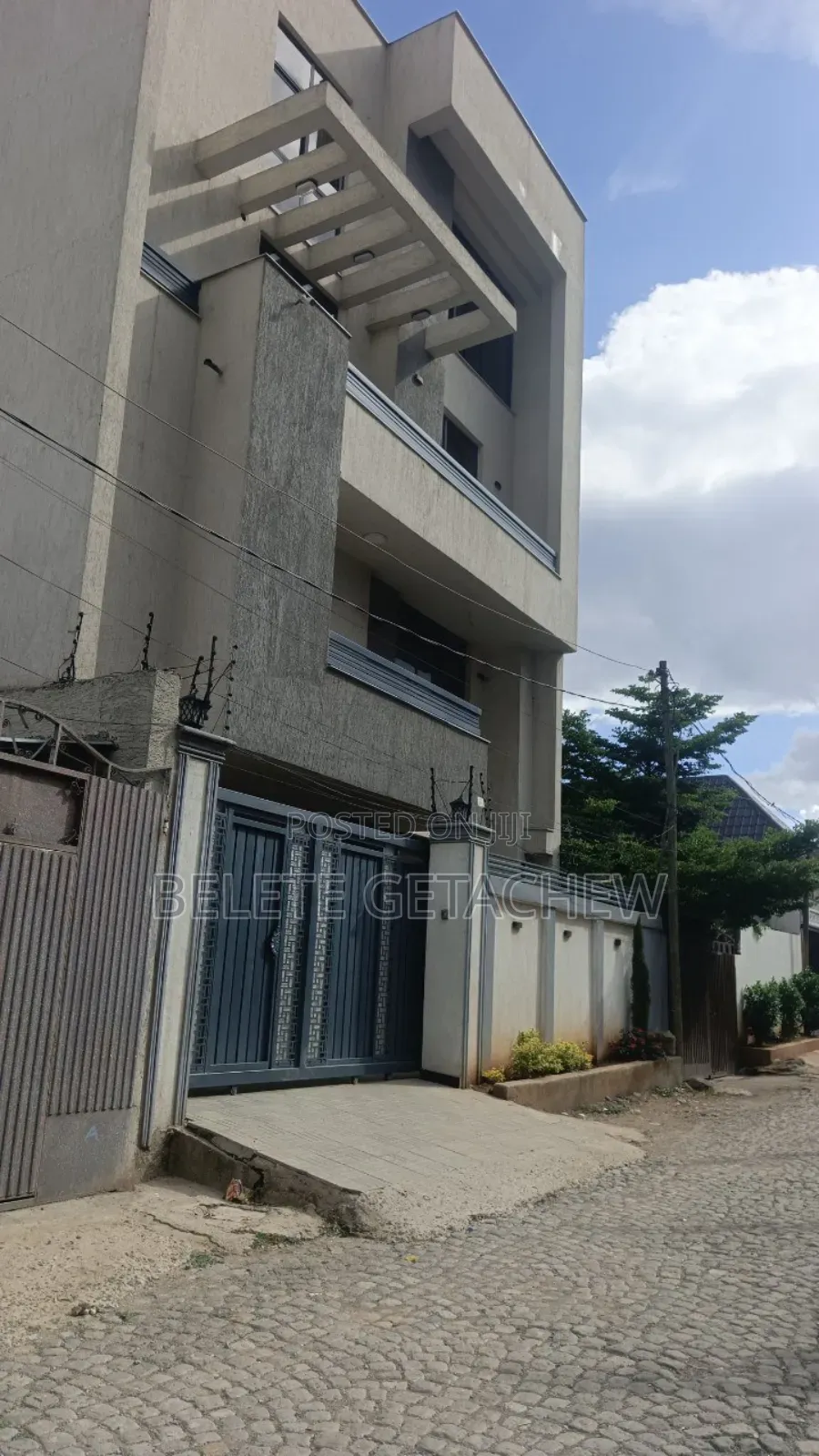 8bdrm House in Lafto, G+3 Luxury for sale