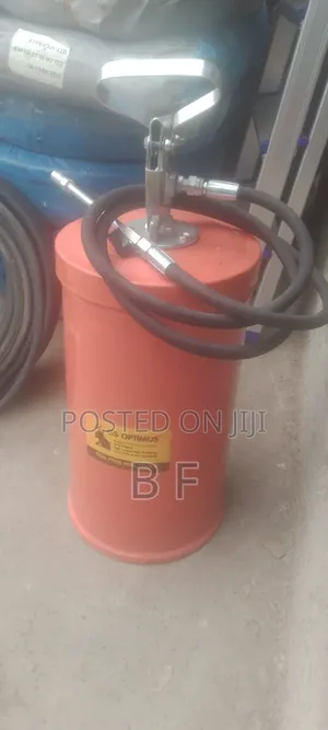 Photo - Grease Gun (ግሪስ ጋን) 16 L