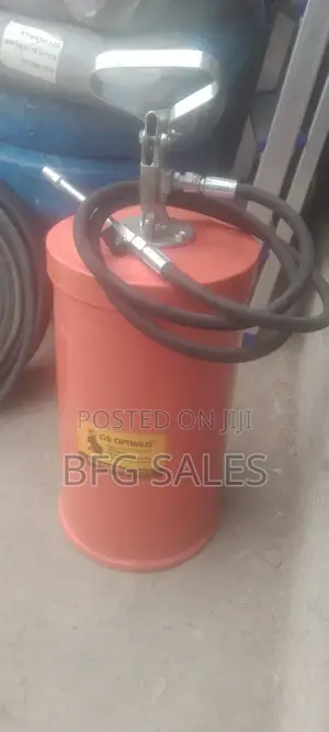 Grease Gun (ግሪስ ጋን) 16 L
