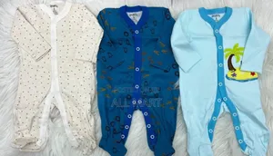 3 Pieces New Born Baby Foot Wrapped Jumpsuit