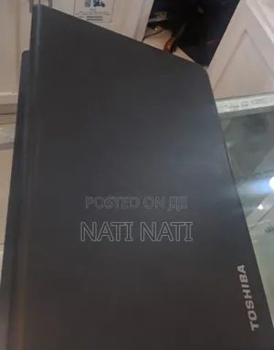 New Laptop Toshiba Satellite C55 8GB Intel Core I5 SSD 500GB