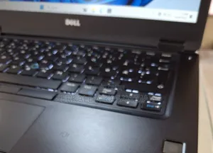 Photo - New Laptop Dell Latitude 5480 8GB Intel Core i5 SSD 256GB