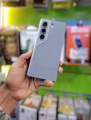 New Tecno Camon 40 Pro 256 GB Gray