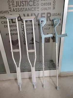 Photo - Elbow Axillary Crutches屣幸crutches÷=Kranch#Less Crutches, Sturdy Assist