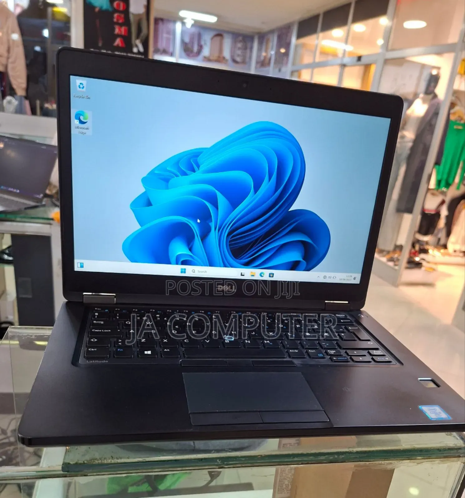 New Laptop Dell Latitude 5480 8GB Intel Core I5 SSD 256GB