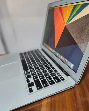 Laptop Apple MacBook Air 2015 8GB Intel Core I5 SSD 256GB