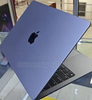 New Laptop Apple MacBook Air 2022 M2 16GB Intel Core I7 SSD 512GB