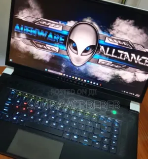 New Laptop Alienware M17x R2 16GB Intel Core I7 SSD 512GB