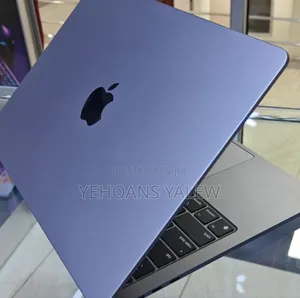 New Laptop Apple MacBook Pro 2017 16GB Intel Core i7 SSD 512GB