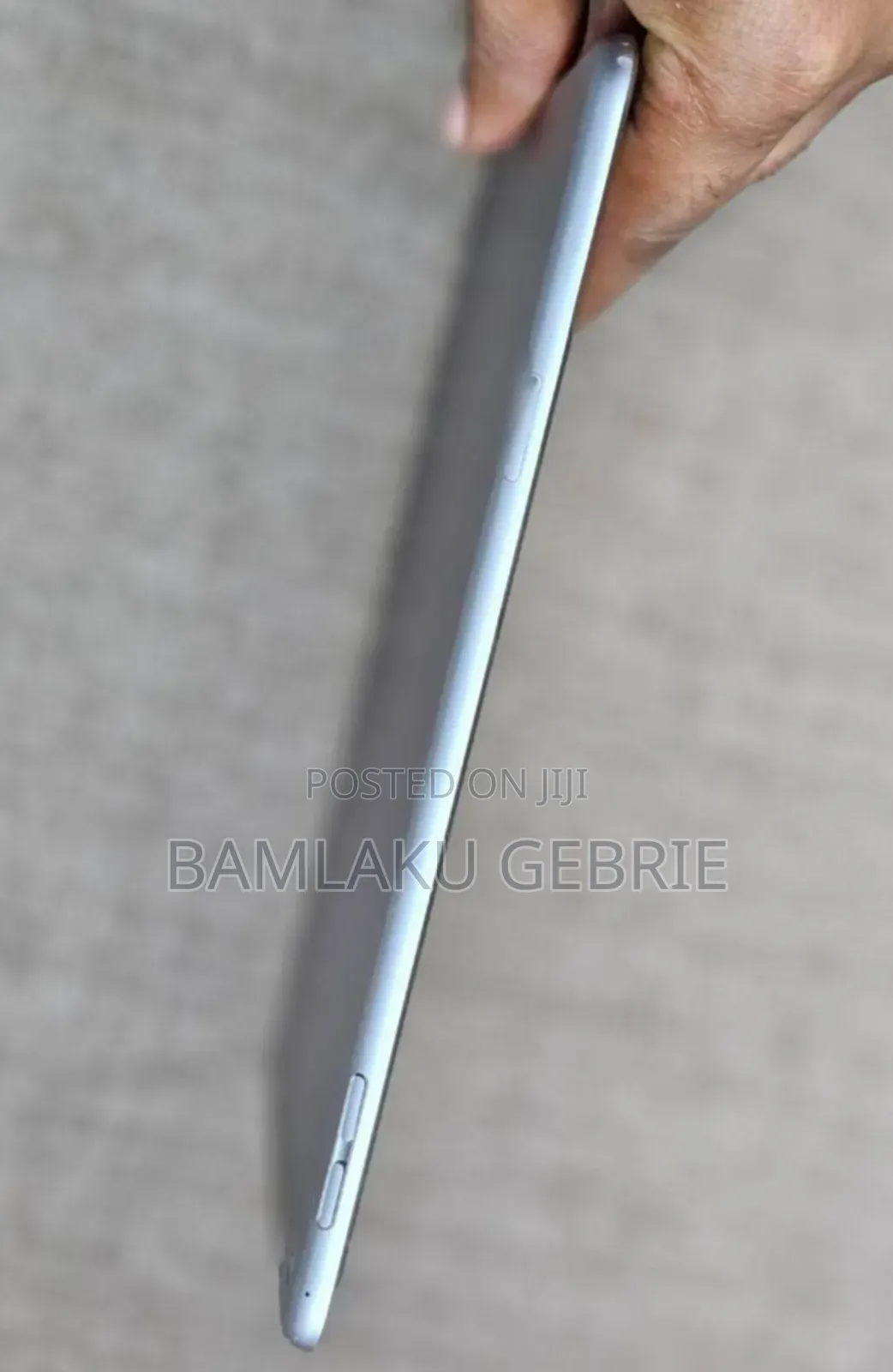 New Apple iPad mini 4 128 GB Silver