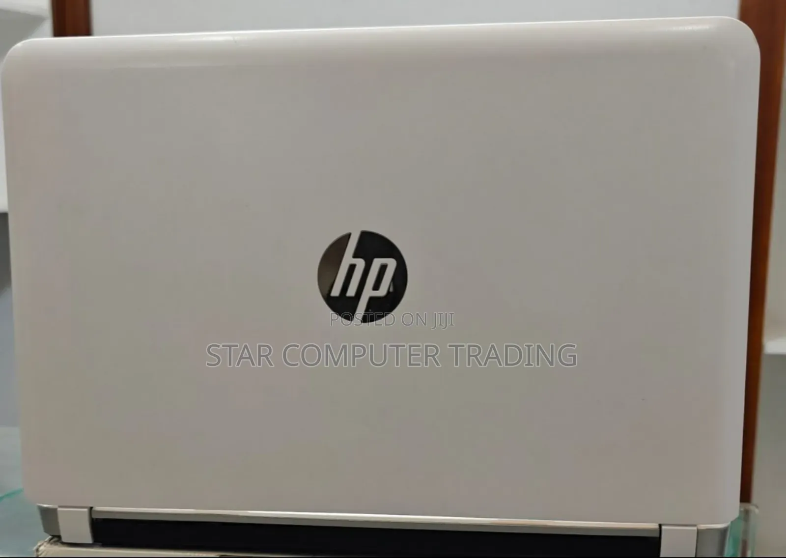 New Laptop HP Pavilion 15 8GB Intel Core I7 SSD 256GB