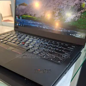 Photo - New Laptop Lenovo ThinkPad X1 Carbon 16GB Intel Core I7 SSD 512GB