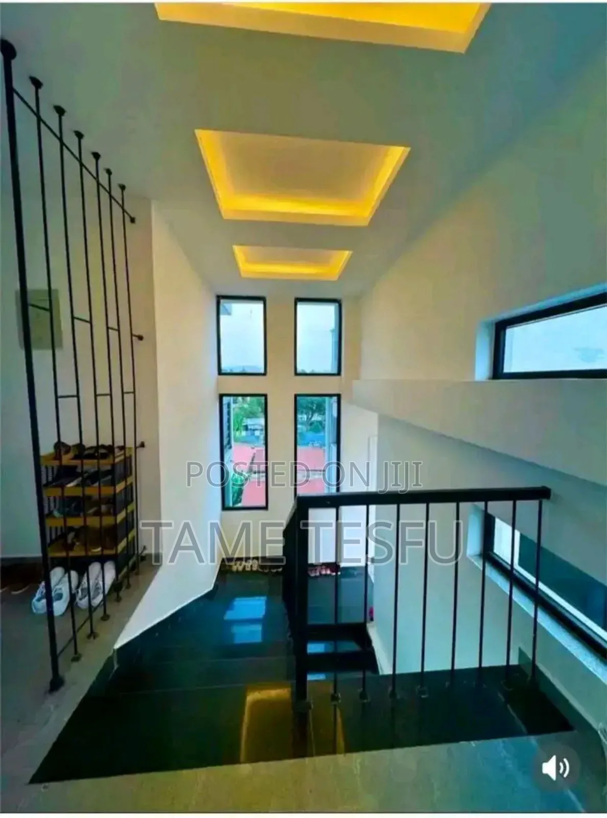 Furnished 8bdrm House in ቶቶት, Bole for sale