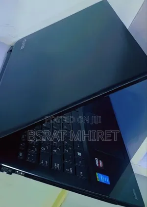 New Laptop Toshiba Satellite C55 8GB Intel Core I5 SSD 500GB