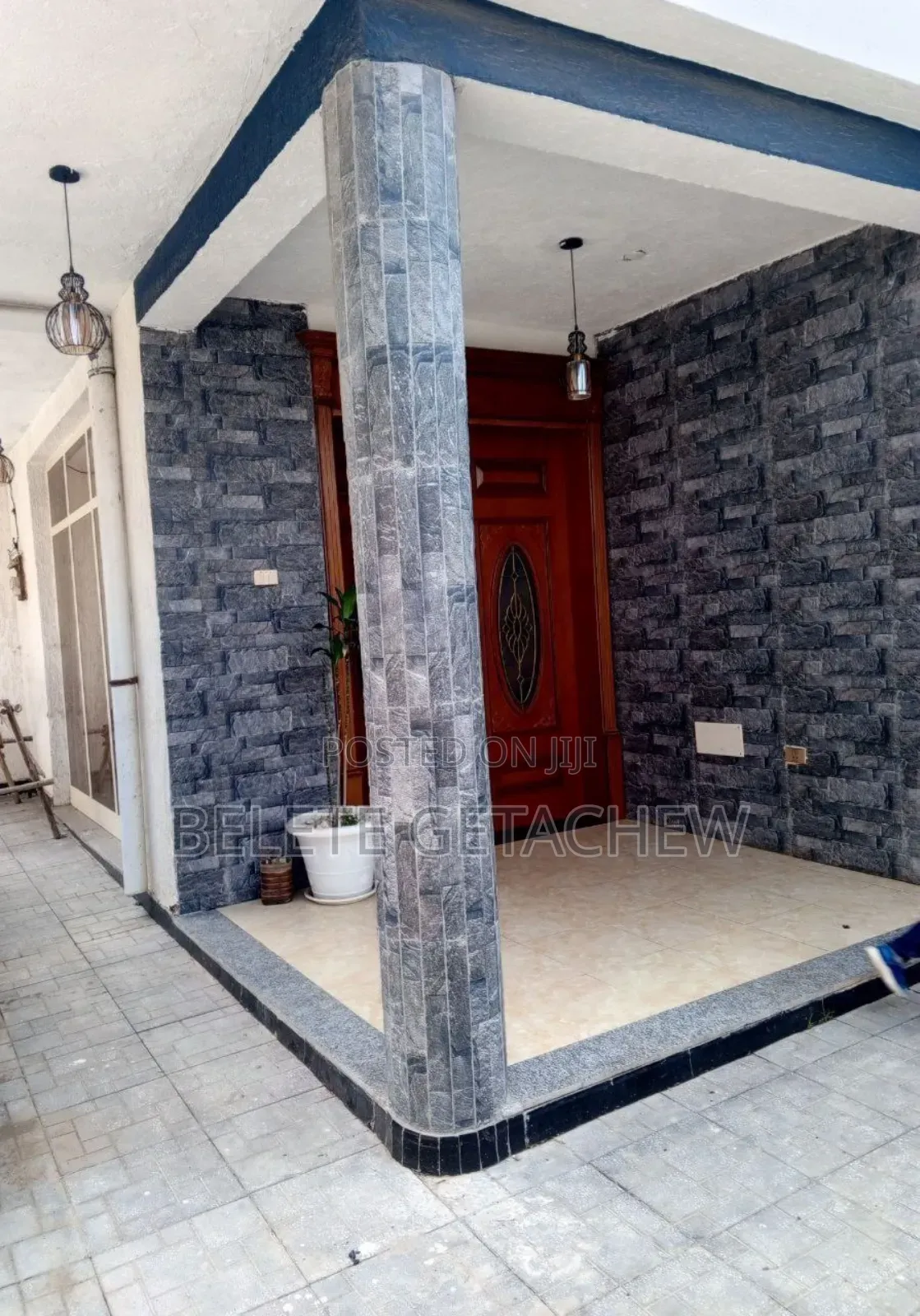 6bdrm House in Bole Bulbula, G+2 for sale