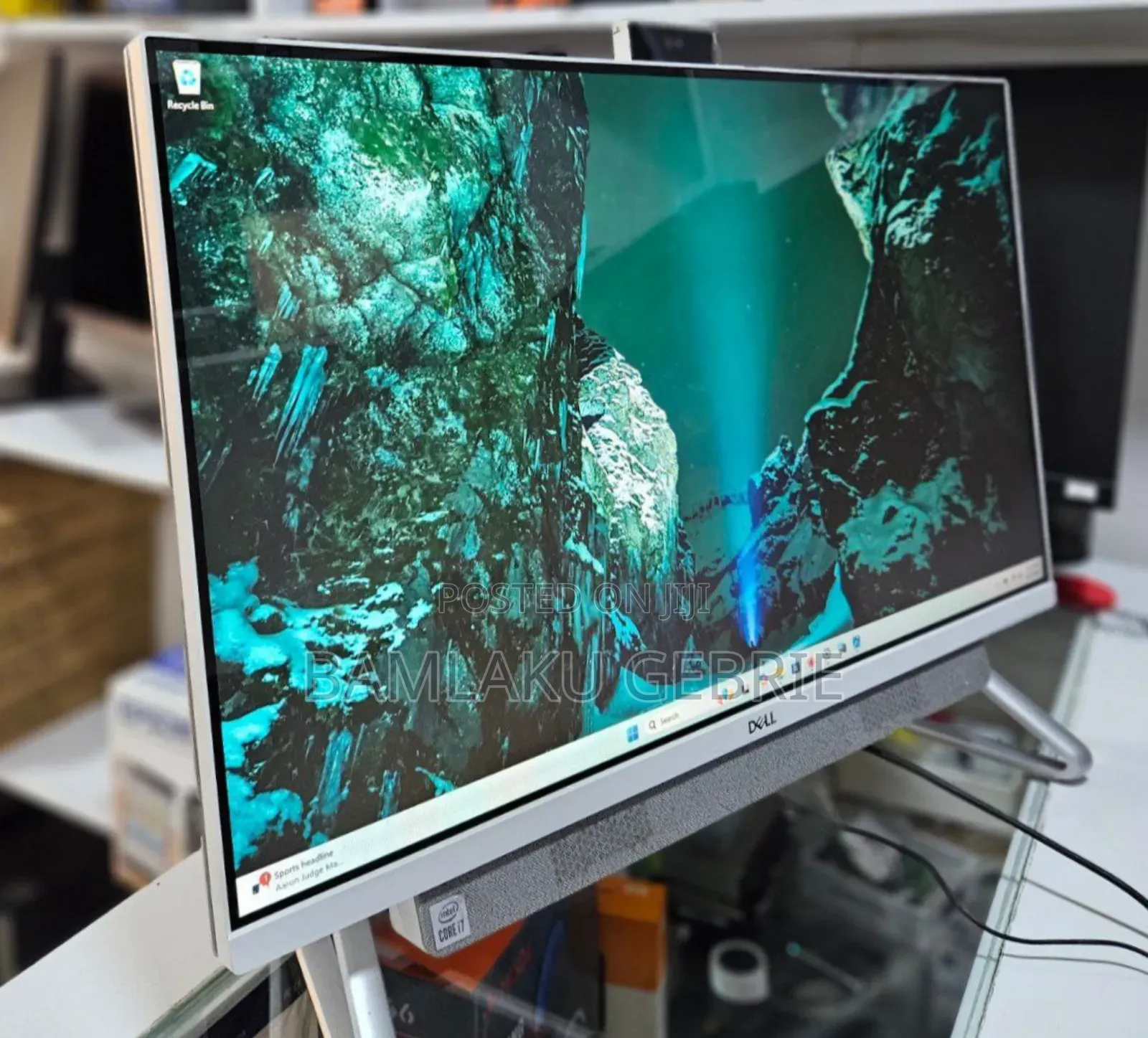 New Dell Inspiron 27 All-in-One 32GB Intel Core I7 SSD 512GB