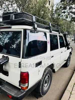 Toyota Land Cruiser 2018 White