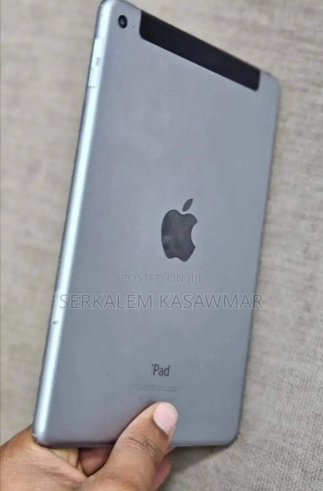 New Apple iPad mini 4 128 GB Silver