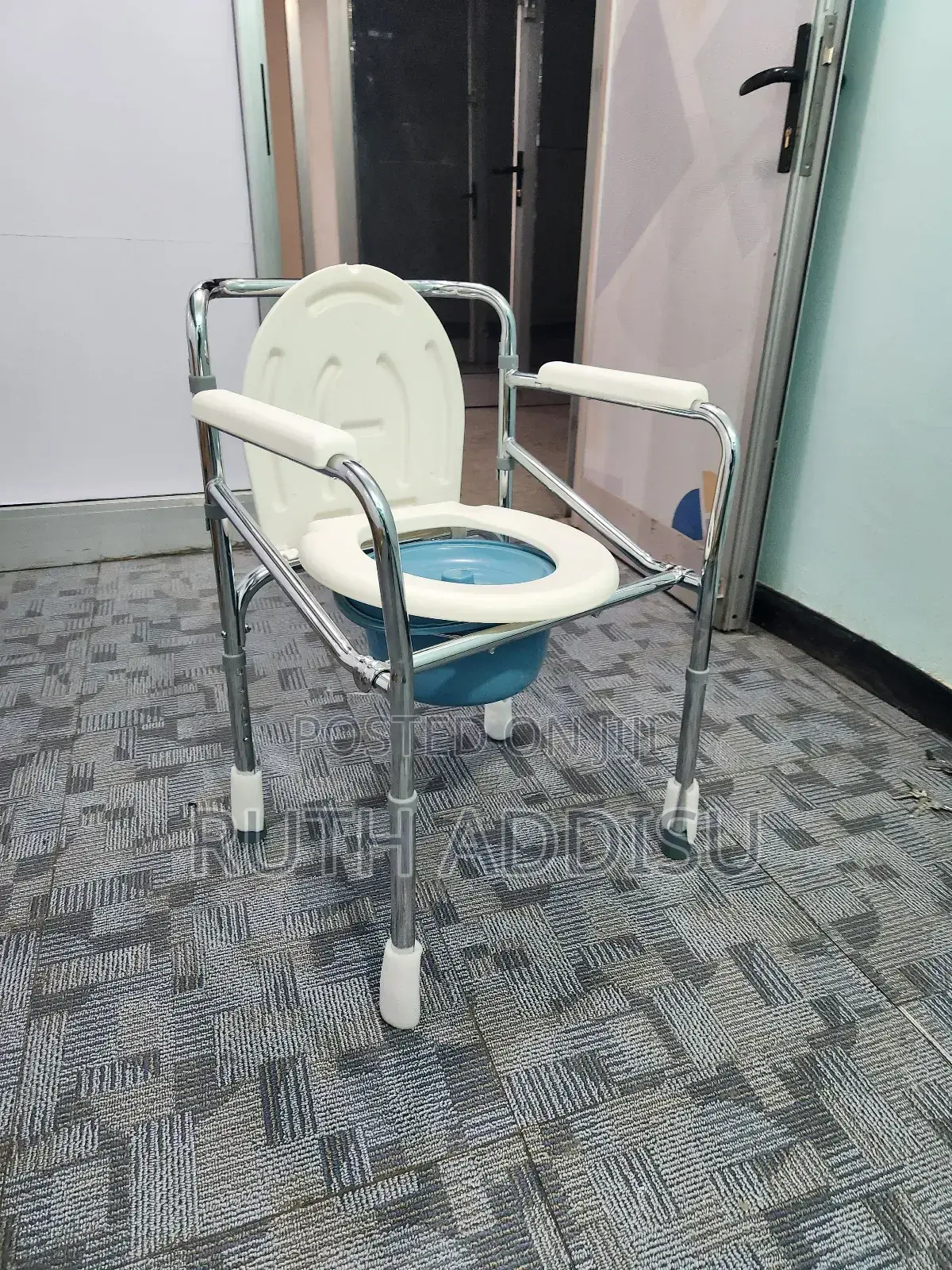 Commode Chair鵝毛commode Chair矣不poty Chair朱諾commode Chair肇因poty Chair