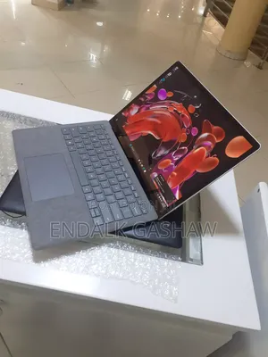 New Laptop Microsoft Surface 16GB Intel Core I7 SSD 512GB