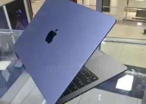New Laptop Apple MacBook Air 2022 M2 8GB SSD 512GB