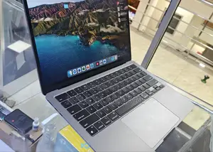 New Laptop Apple MacBook Air 2022 M2 8GB SSD 512GB