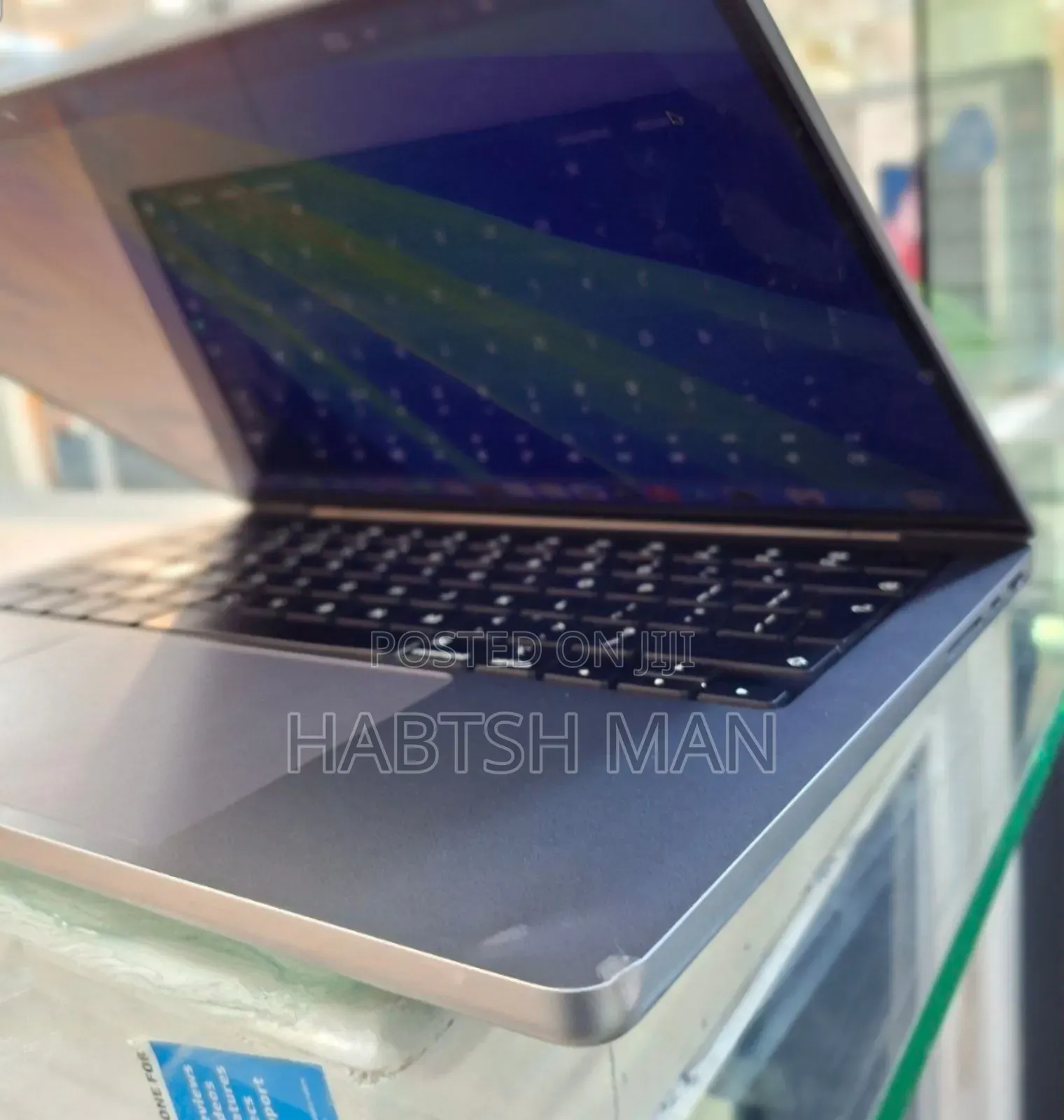 New Laptop Apple MacBook Pro M1 16GB SSD 512GB