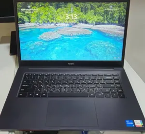 Photo - New Laptop Apple MacBook 8GB Intel Core i5 SSD 256GB