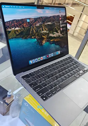 Laptop Apple MacBook Air 8GB Apple M2 SSD 512GB