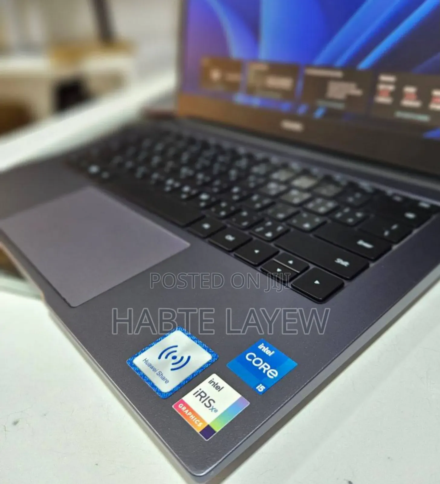 New Laptop Huawei Matebook D 15 8GB Intel Core i5 SSD 512GB