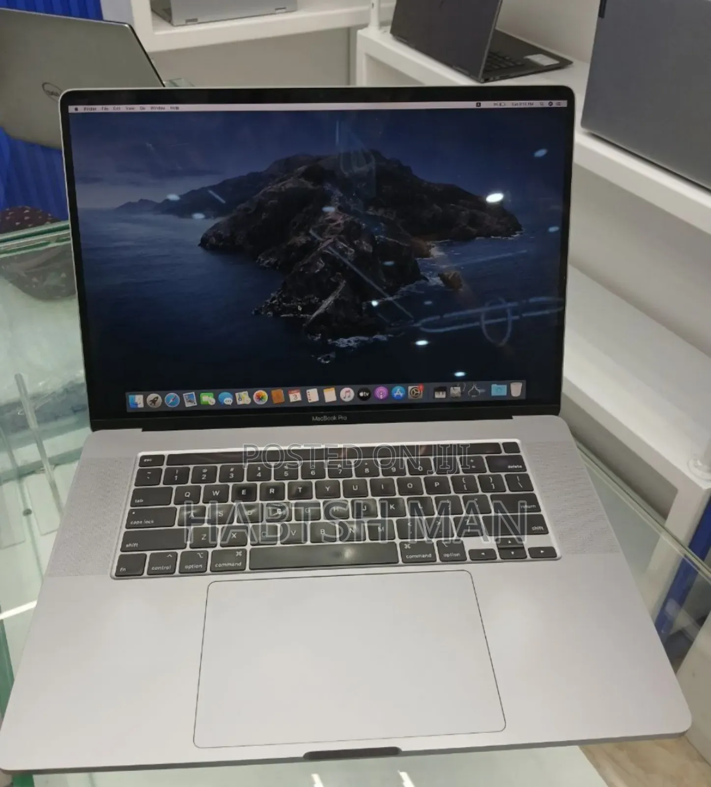 New Laptop Apple MacBook Pro 2019 32GB Intel Core I7 SSD 1T