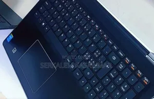 New Laptop Lenovo Yoga 700 8GB Intel Core i5 HDD 1T