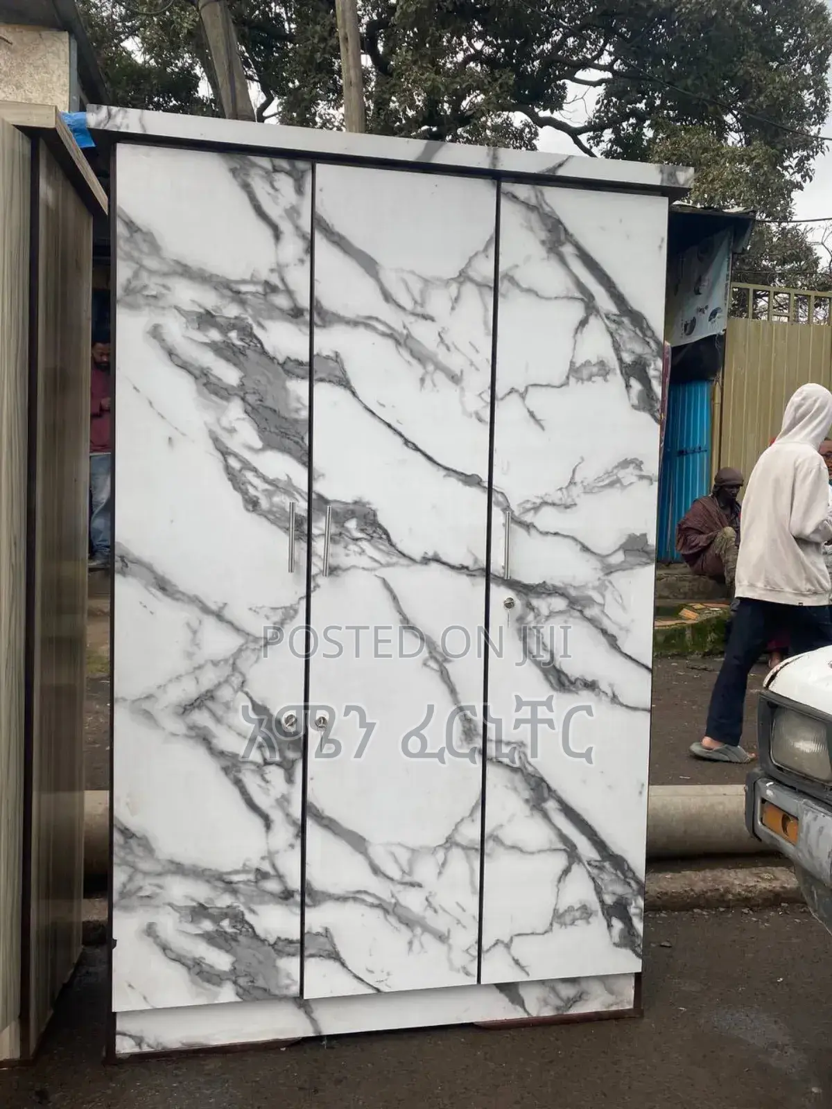 ቁምሳጥን(Cupboard) Kumsatin 1.20 በ16500.)