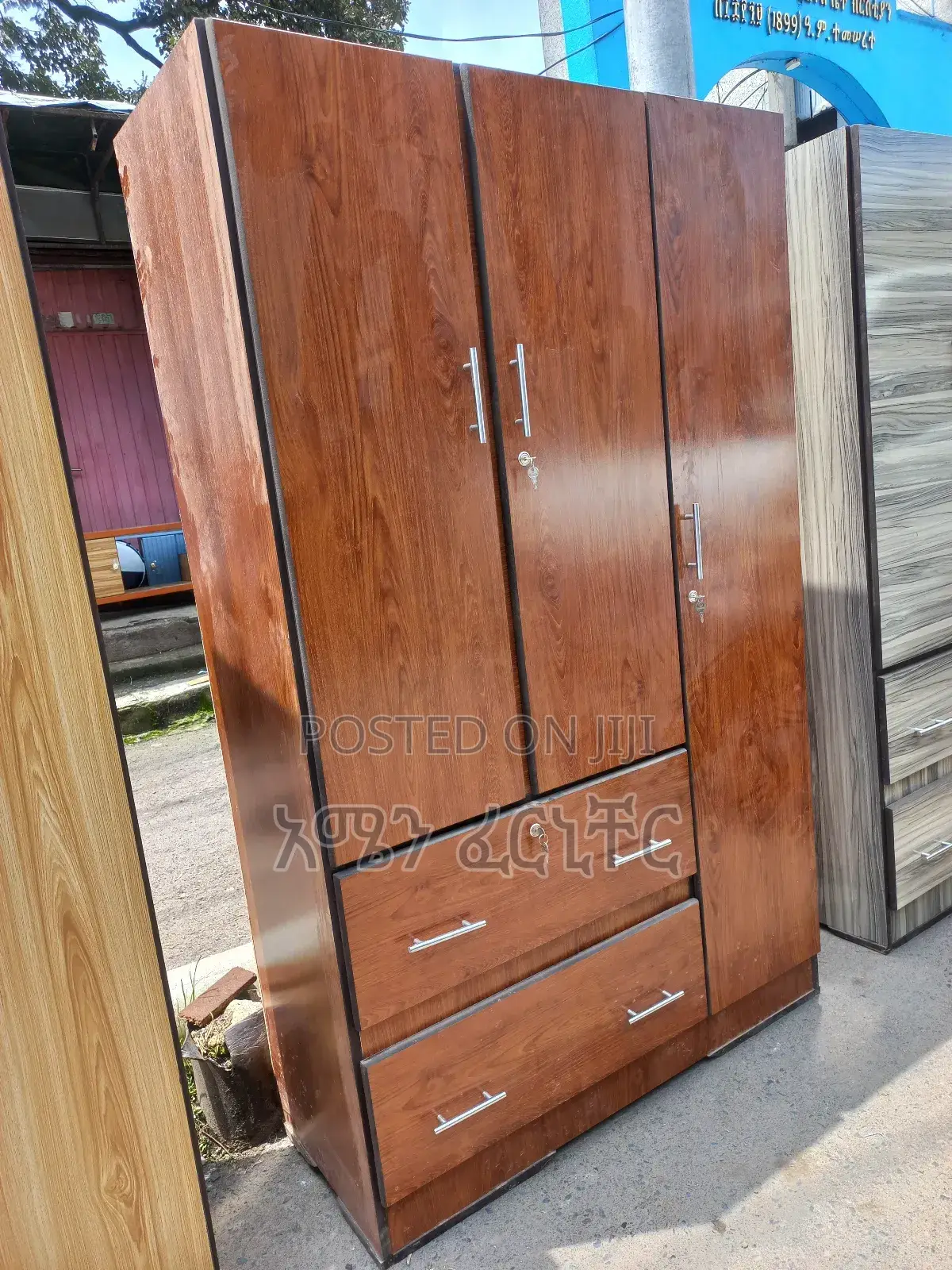 ቁምሳጥን(Cupboard) Kumsatin 1.20 በ16500.)