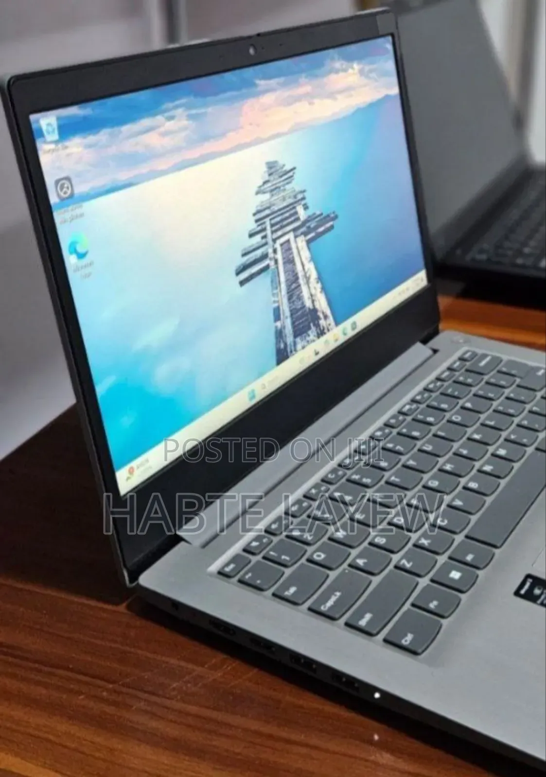 New Laptop Lenovo IdeaPad 110S 8GB Intel Core i3 SSD 256GB