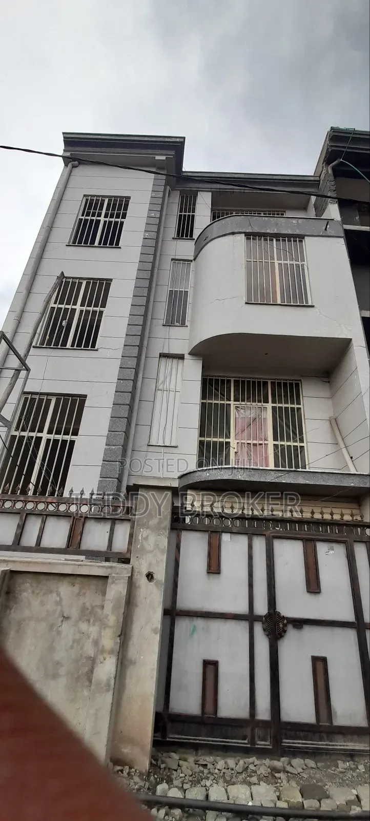 6bdrm House in Haile Garment, Nifas Silk-Lafto for sale