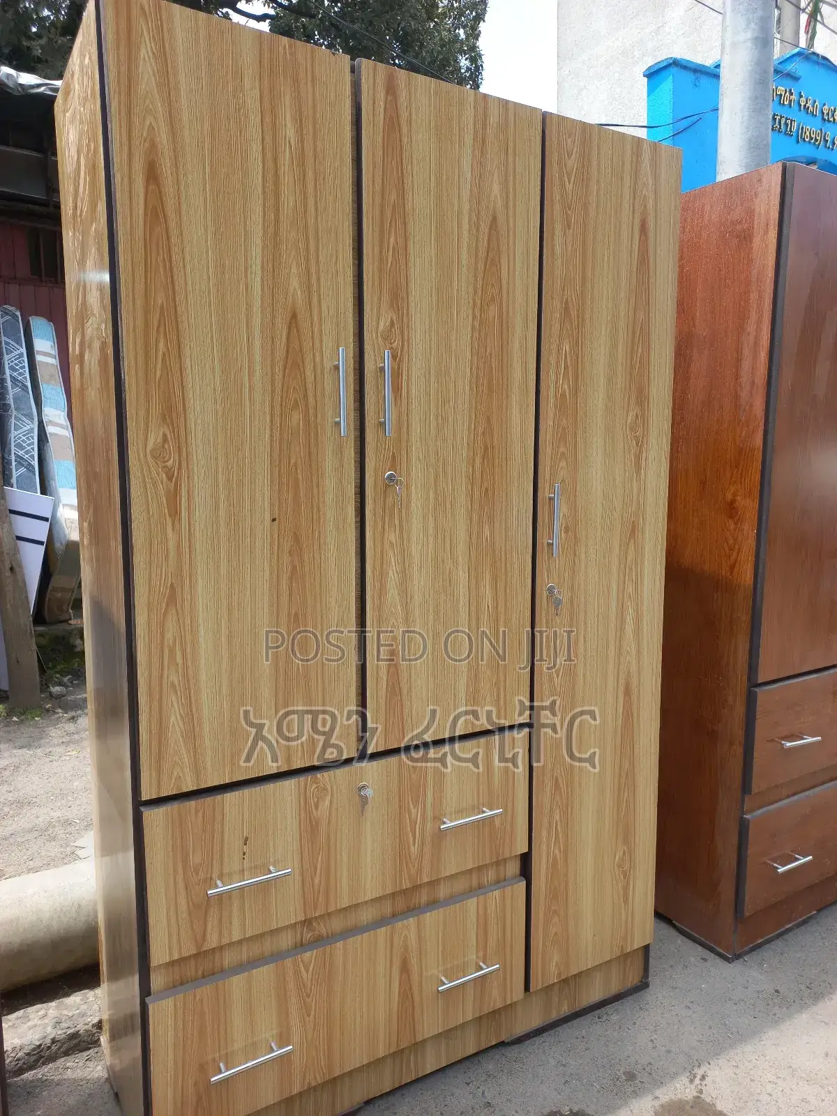 ቁምሳጥን(Cupboard) Kumsatin 1.20 በ16500.)