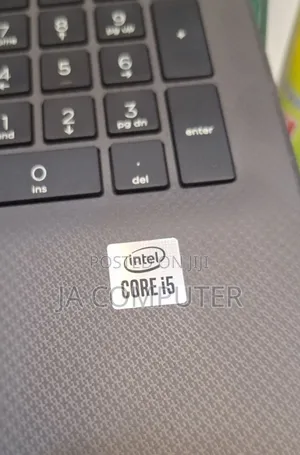 New Laptop HP Stream Notebook 8GB Intel Core I5 SSHD (Hybrid) 1.5T