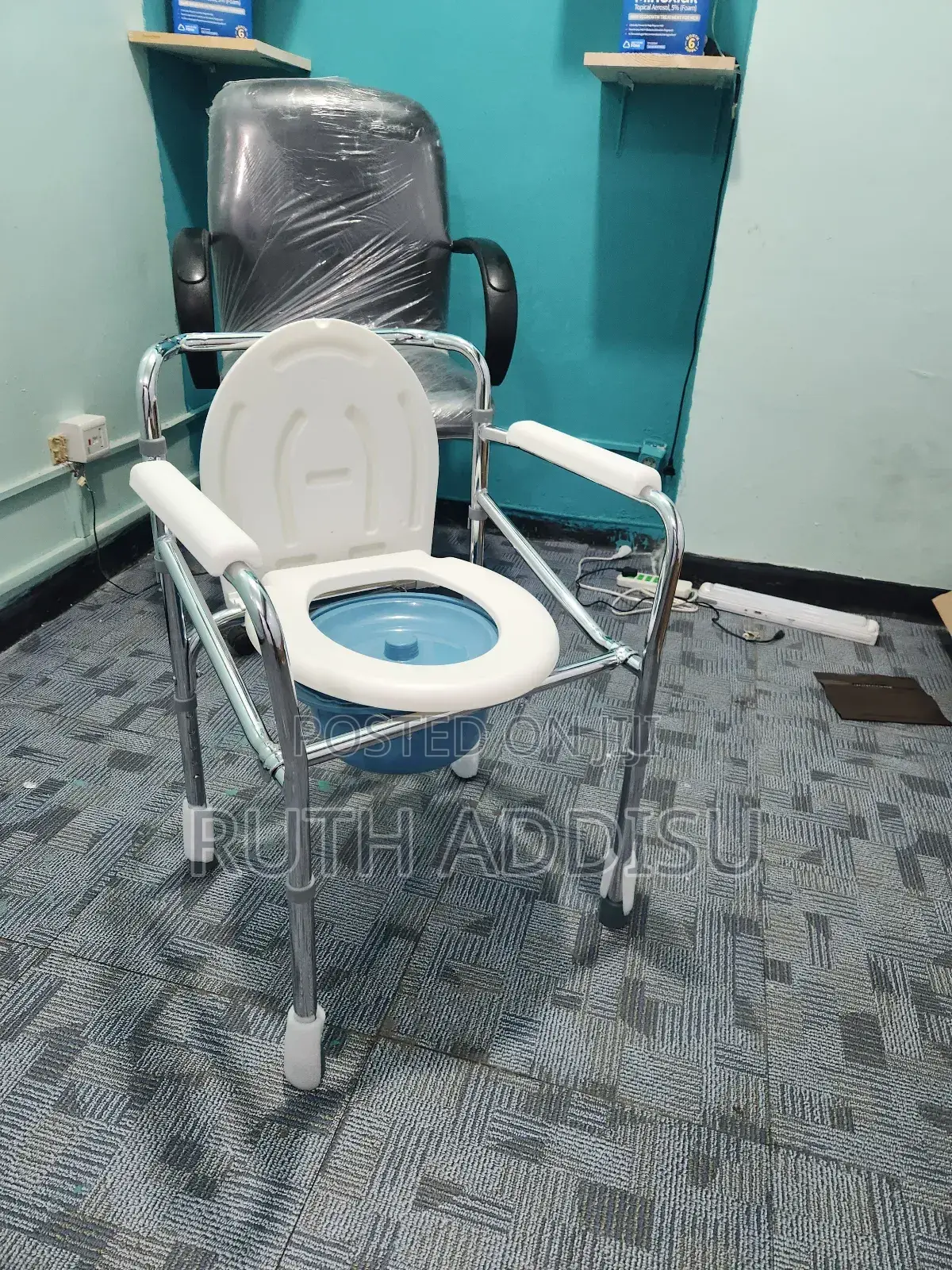 Toilet Chair簾幕commode Chair廟宇commode Chair參與commode Chair矣不commode Cha