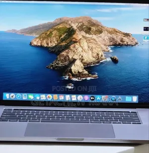 Photo - New Laptop Apple MacBook Pro 2019 32GB Intel Core I9 SSD 2T