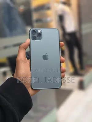 Photo - Apple iPhone 11 Pro Max 256 GB