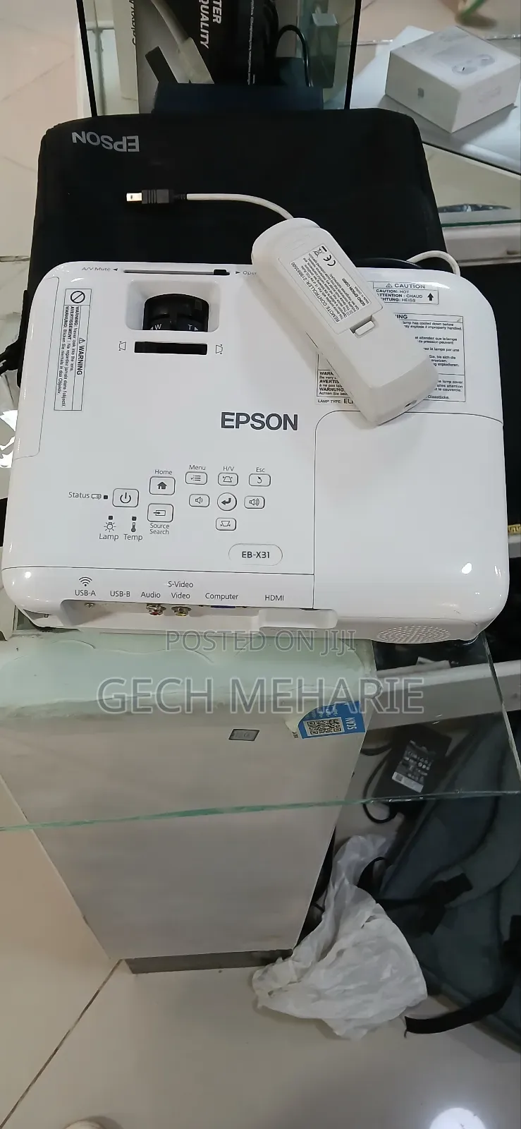 Epson Projector With Remote Model Name: Ebx31
