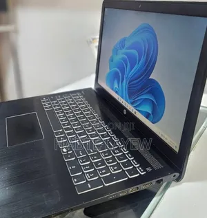 New Laptop HP Pavilion 15 8GB Intel Core I7 SSD 256GB