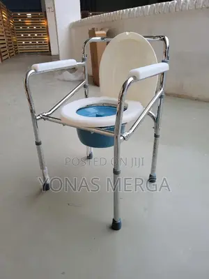 Commdo Chair壳0toileting Chair÷፪bath+Showerchair፭眾multi-Purpose Chair