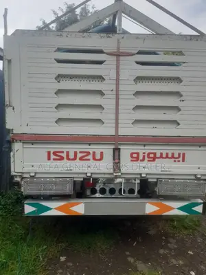 2020 ሞዴል አይሱዙ ኦባማ B 83 ሺ ታርጋ