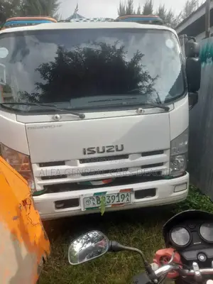 2020 ሞዴል አይሱዙ ኦባማ B 83 ሺ ታርጋ