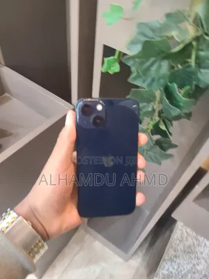 Photo - Apple iPhone 13 256 GB