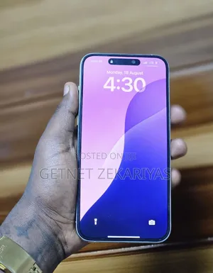 Photo - New Apple iPhone 15 Pro Max 256 GB